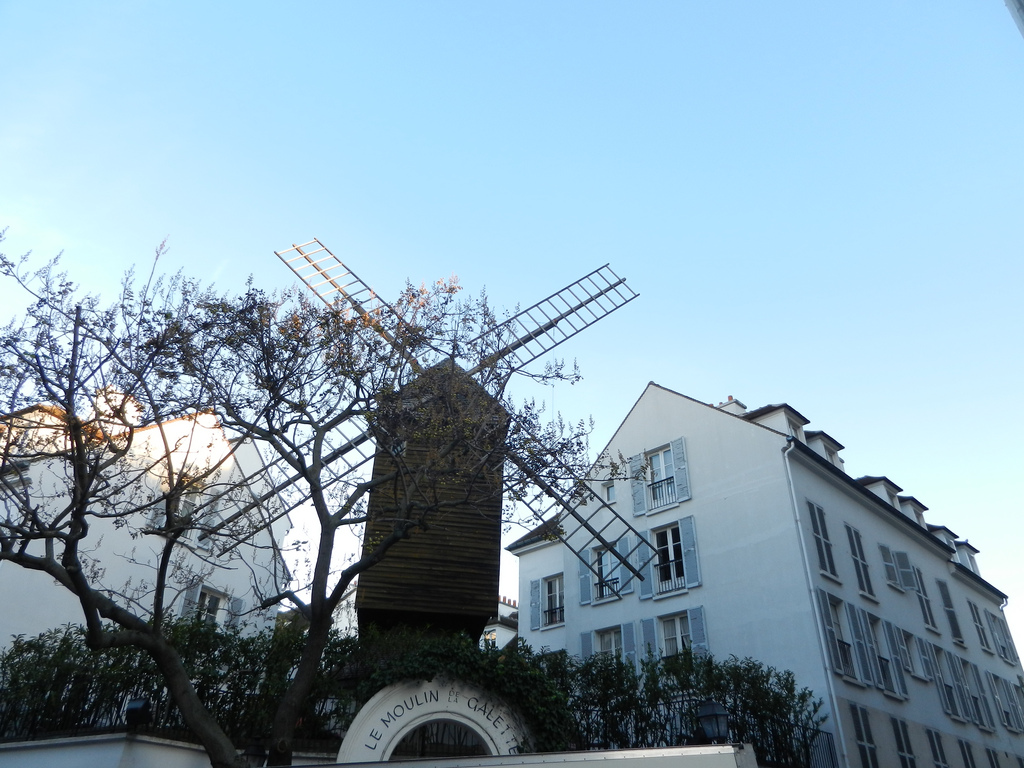 paris/montmarte-windmill-paris.jpg