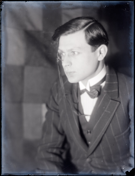 Tristan Tzara